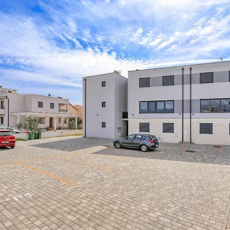 Apartment Luxury Isabell *